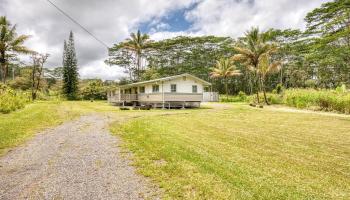 136 Hoaka Road Hilo - Rental - photo 2 of 25 136 Hoaka Road Hilo - Rental - photo 2 of 25