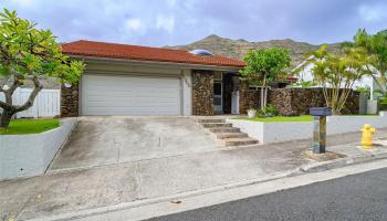 1368  Kaeleku Street Kalama Valley, Hawaii Kai home - photo 2 of 25