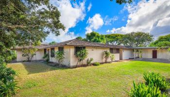 137  Kuuala Street Kuulei Tract, Kailua home - photo 3 of 16