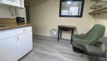 1382 Frank St Honolulu - Rental - photo 3 of 10