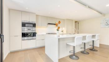 Park Lane condo # 1406, Honolulu, Hawaii - photo 5 of 25