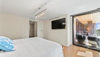 Park Lane condo # 1406, Honolulu, Hawaii - photo 2 of 17