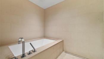 Park Lane condo # 1406, Honolulu, Hawaii - photo 4 of 17