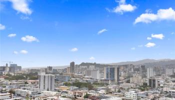 Sky Ala Moana West condo # 1510, Honolulu, Hawaii - photo 4 of 18