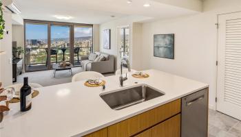 Sky Ala Moana West condo # 3906, Honolulu, Hawaii - photo 6 of 23