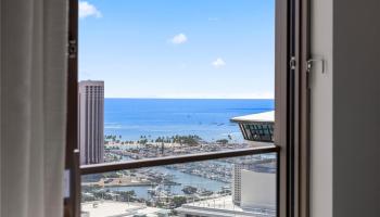 Sky Ala Moana East condo # 3105, Honolulu, Hawaii - photo 2 of 24
