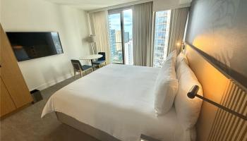 Sky Ala Moana East condo # 3306, Honolulu, Hawaii - photo 4 of 8