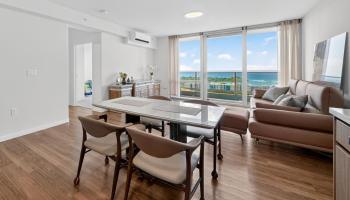 The Central Ala Moana condo # 2009, Honolulu, Hawaii - photo 2 of 24