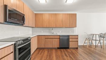 1391 Kapiolani Blvd Honolulu - Rental - photo 4 of 23