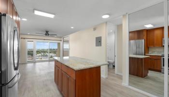 Meridian East condo # 806, Kailua, Hawaii - photo 4 of 25