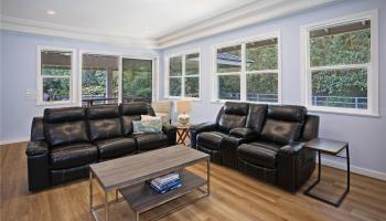 14  Hakumele Pl Old Pali, Honolulu home - photo 6 of 25