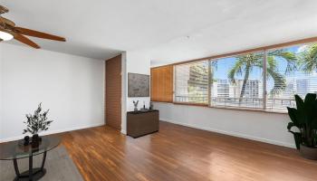 Barclay condo # 302, Honolulu, Hawaii - photo 4 of 21