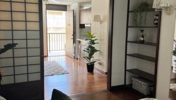 Lusitana Gardens condo # 305, Honolulu, Hawaii - photo 4 of 17