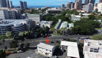 1402 Lusitana St Honolulu - Multi-family - photo 5 of 7