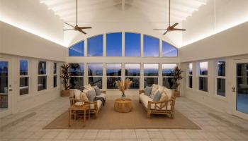 141  Kailuana Loop Beachside, Kailua home - photo 2 of 25