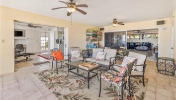 1410  Ehupua St Waialae Iki, Diamond Head home - photo 5 of 25