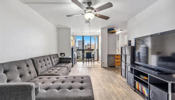 Luna-Liho Towers condo # 407, Honolulu, Hawaii - photo 2 of 24