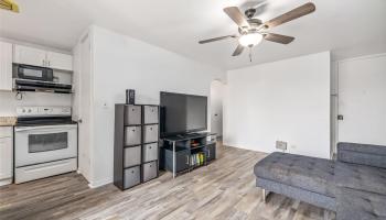 Luna-Liho Towers condo # 407, Honolulu, Hawaii - photo 5 of 24