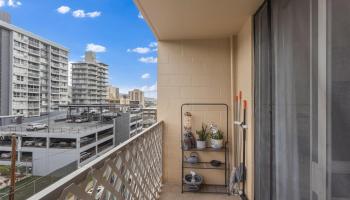 Jason Apts condo # 602, Honolulu, Hawaii - photo 4 of 25