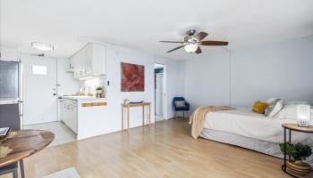 Dominis West condo # 1507, Honolulu, Hawaii - photo 6 of 25