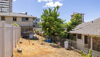 1420 Ward Ave Honolulu - Multi-family - photo 4 of 25