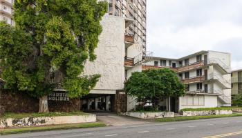 1420 Wilder Ave Honolulu - Multi-family - photo 5 of 25