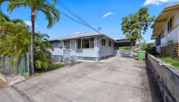 1422  Lekeona Street Keolu Hills, Kailua home - photo 2 of 25