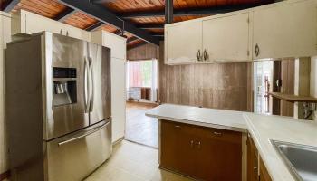 1424  Ala Hoku Place Moanalua Valley, Honolulu home - photo 6 of 25