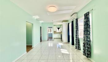 1424  Holelua Place Liliha, Honolulu home - photo 5 of 25