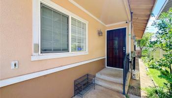 1424A  Keeaumoku Street Makiki Area, Honolulu home - photo 2 of 21