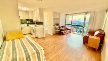 Liliha Square condo # 7G, Honolulu, Hawaii - photo 2 of 5