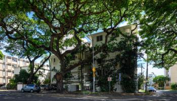 1425 Punahou condo # 201, Honolulu, Hawaii - photo 1 of 11