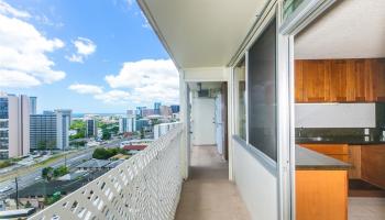 Academy Towers condo # 11E, Honolulu, Hawaii - photo 5 of 18