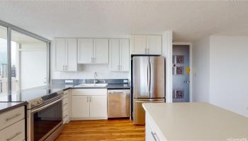 Academy Towers condo # 23E, Honolulu, Hawaii - photo 2 of 25