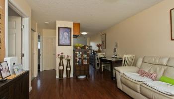 1426 Keeaumoku condo # B13, Honolulu, Hawaii - photo 4 of 12