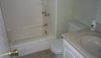 1426 Keeaumoku condo # B13, Honolulu, Hawaii - photo 4 of 10 1426 Keeaumoku condo # B13, Honolulu, Hawaii - photo 4 of 10