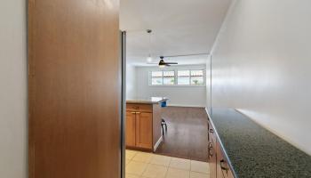 Alexander Gardens condo # 207, Honolulu, Hawaii - photo 2 of 10