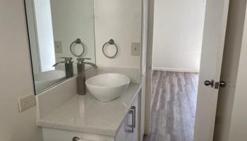 1430 Wilder Ave Honolulu - Rental - photo 6 of 11