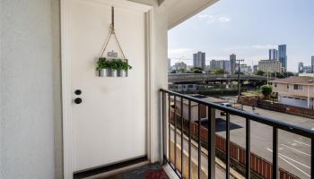 Makiki Parkside condo # 303, Honolulu, Hawaii - photo 3 of 23