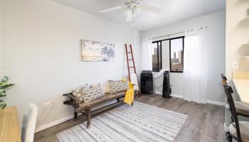 Makiki Parkside condo # 303, Honolulu, Hawaii - photo 5 of 23