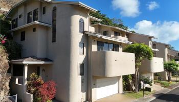 1437  Hoakoa Place Kalani Iki, Diamond Head home - photo 3 of 15