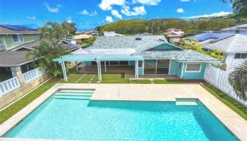 1439  Akuleana Place Enchanted Lake, Kailua home - photo 2 of 19