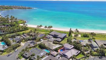 144  Kaimoani Way Beachside, Kailua home - photo 2 of 23