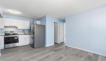 Ward Villa condo # 402, Honolulu, Hawaii - photo 4 of 13