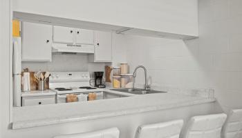 Ward Villa condo # 505, Honolulu, Hawaii - photo 5 of 24