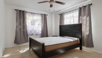 1446 Liholiho St Honolulu - Multi-family - photo 3 of 21