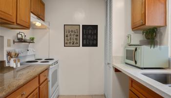 Ode Rancho condo # 307, Honolulu, Hawaii - photo 5 of 16