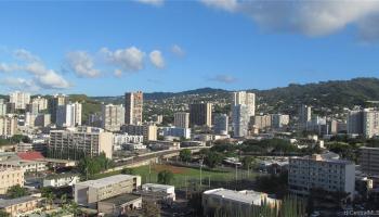 1448 Young St condo # 1704, Honolulu, Hawaii - photo 2 of 9