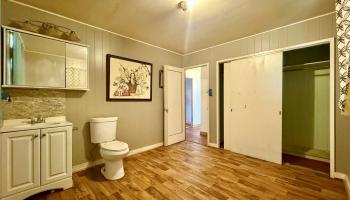 1449 Kaleilani Street Pearl City-upper, PearlCity home - photo 6 of 23