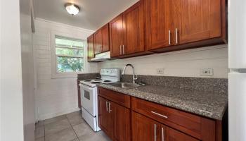 1449 Punchbowl St Honolulu - Rental - photo 4 of 8